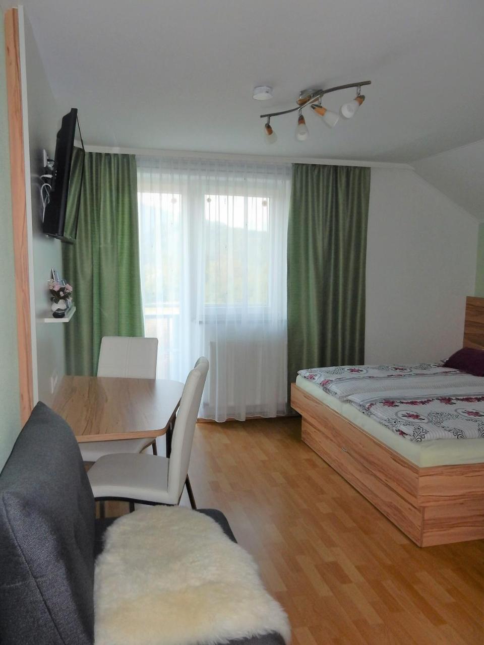 에벤돌프 Fruehstueckspension Lach B&B 외부 사진